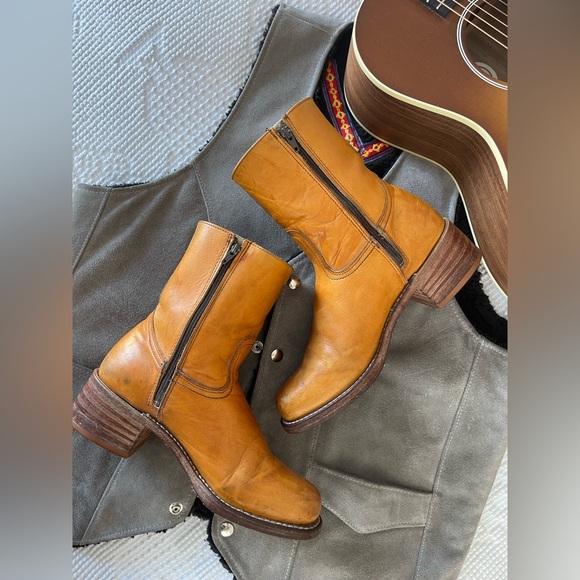 FRYE | Short Sunrise Campus Boots 10L - Picture 7 of 8